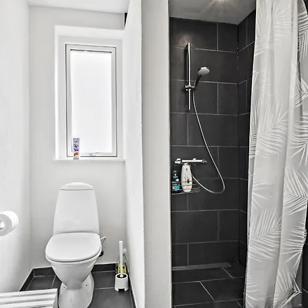 2 Bedroom Cozy In Апартаменты